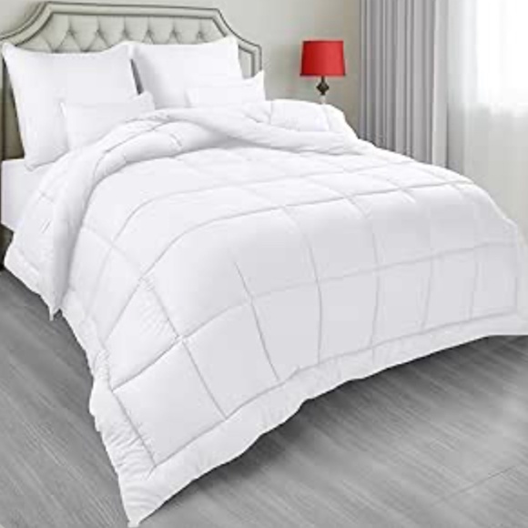 Utopia Bedding All Season Down Alternative Quilted Queen Comforter - Duvet Inser - Picture 1 of 3